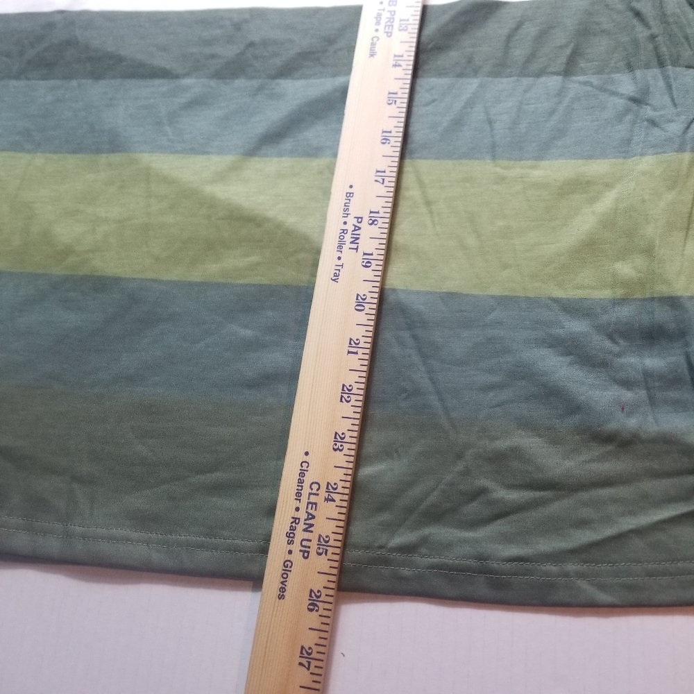 WOMEN'S GREEN AND WHITE STRIPED SHIRT SIZE XXL - Picture 5 of 8